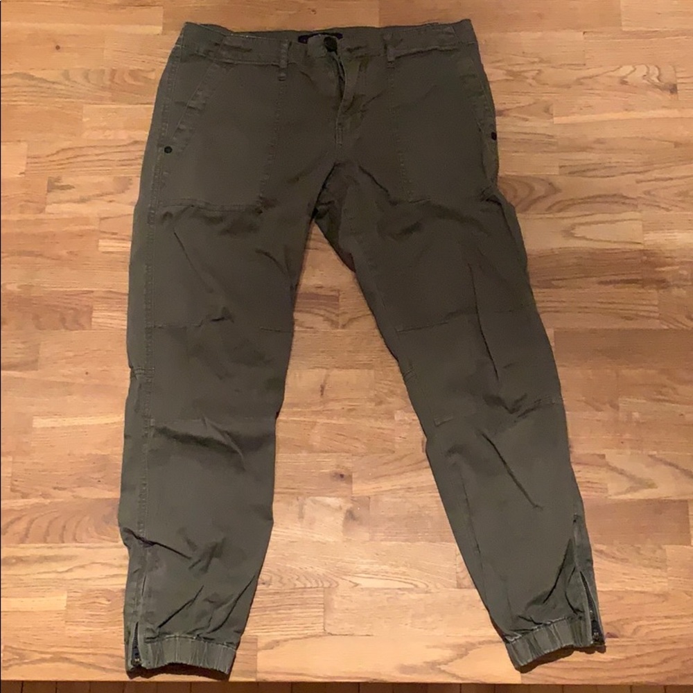 Sanctuary Women’s Olive Chino Joggers - Size 28